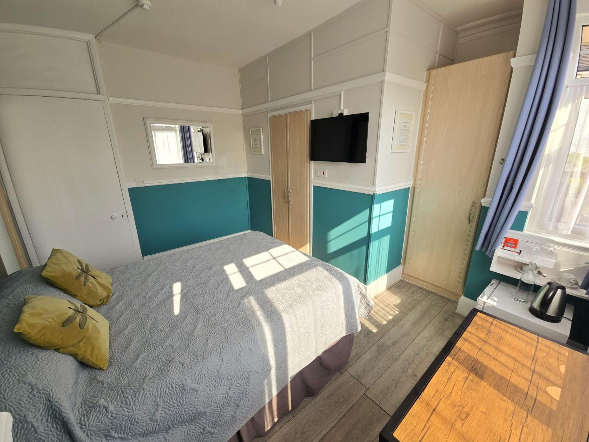 Glendevon House 3*