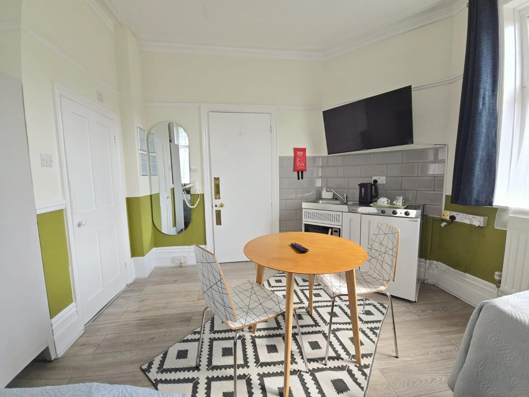 Отель Glendevon House Бромли